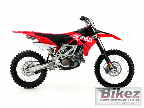 2011 Aprilia MXV 4.5 photo